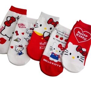 NWT! 5-Pair Hello Kitty Low-Cut Socks Set